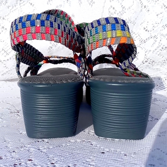 Bernie Mev. Multi Colored Woven Open Toe Strappy Wedge Sandal Size 40 Stretchy - Picture 7 of 14